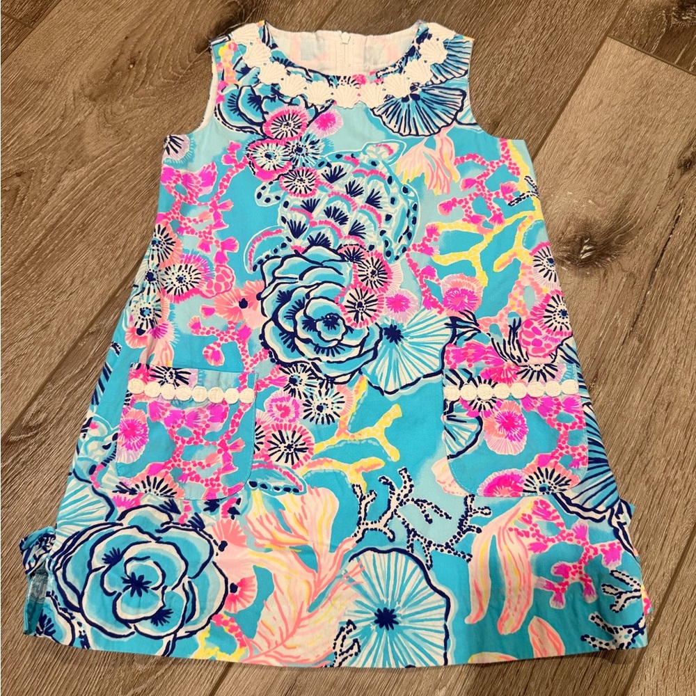 Lilly Pulitzer size 4